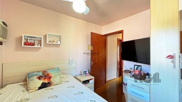 Casa Condominio em Porto Alegre, no bairro Ipanema, com 3 dormitório(s), e 3 banheiros, à venda.