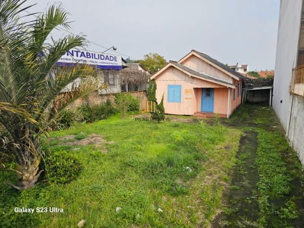 Casa em Porto Alegre, no bairro Espírito Santo, com 3 dormitório(s), e 3 banheiros, à venda. - Pilar Imóveis