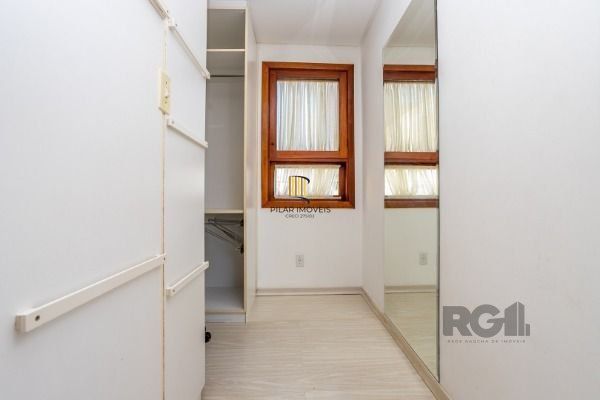 Casa Condominio em Porto Alegre, no bairro Jardim Isabel, com 3 dormitório(s), à venda.