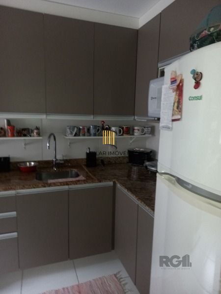 Apartamento em Porto Alegre, no bairro Cavalhada, com 2 dormitório(s), e 2 banheiros, à venda.