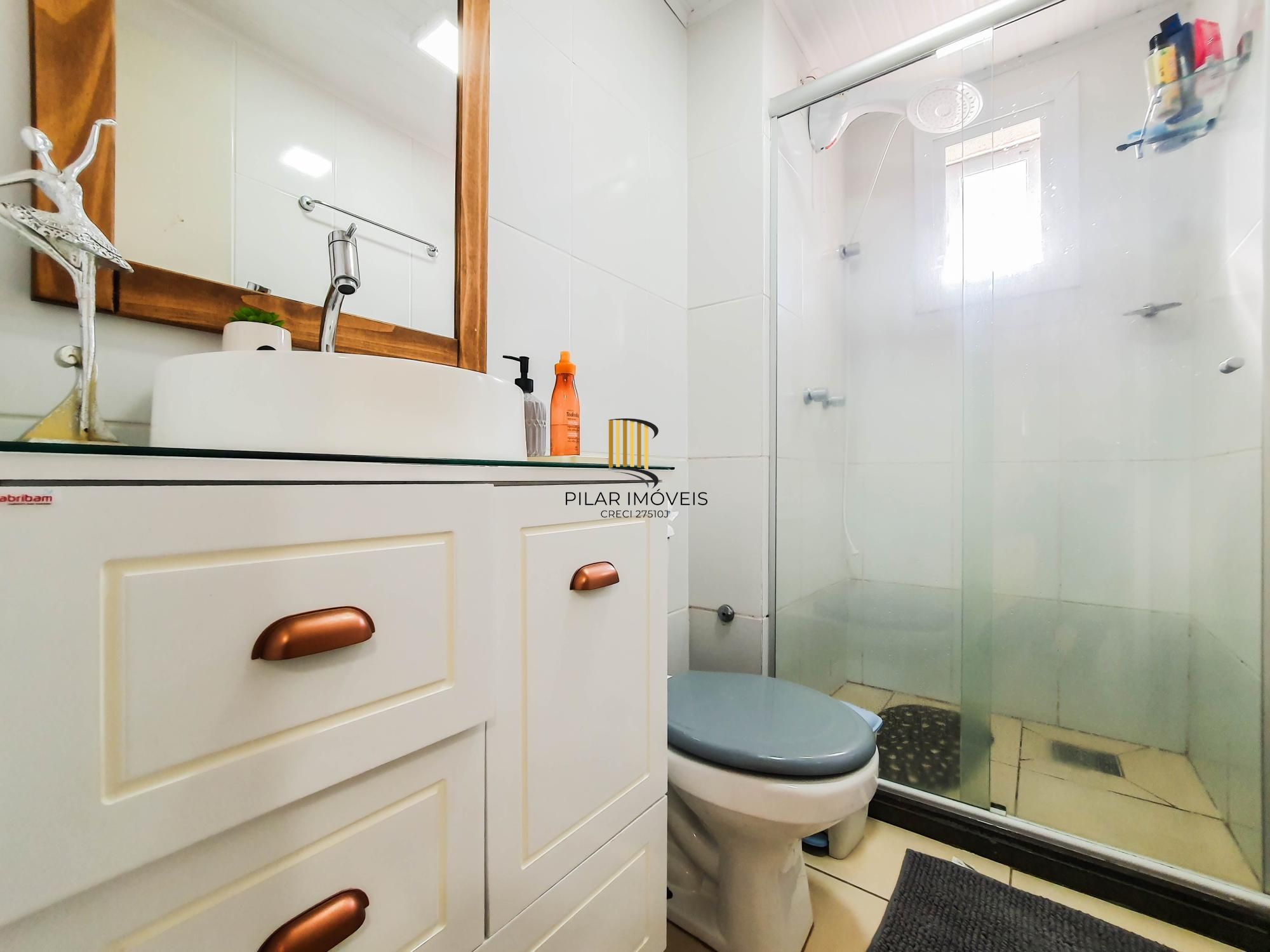 Apartamento 2 dormitórios no bairro Restinga