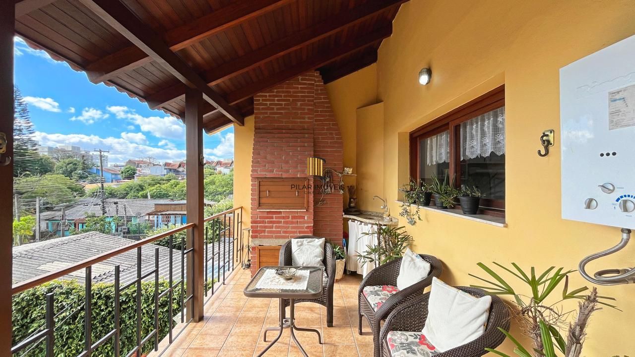 Casa 3 dormitórios no bairro Tristeza