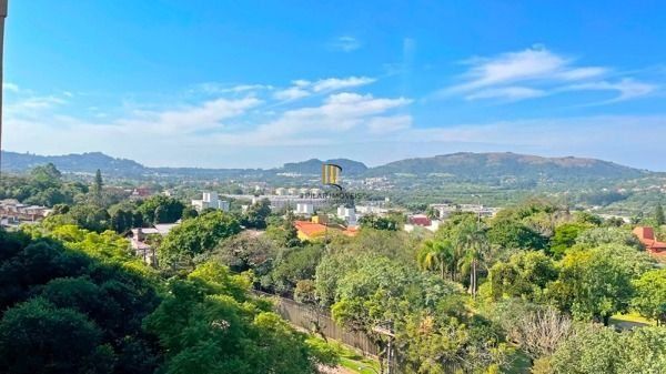 Apartamento em Porto Alegre, no bairro Cavalhada, com 3 dormitório(s), e 3 banheiros, à venda.