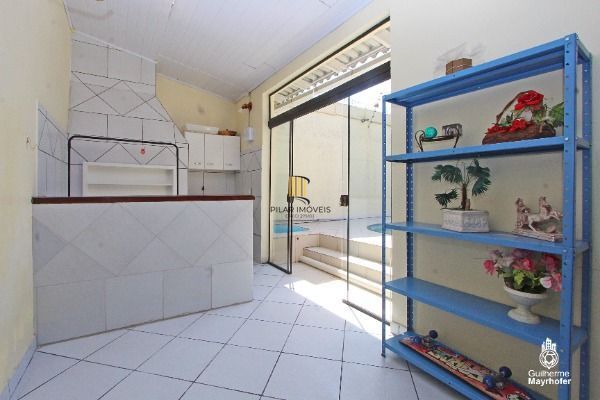 Casa para Venda - 229.6m², 3 dormitórios, sendo 1 suites, 4 vagas - Cavalhada