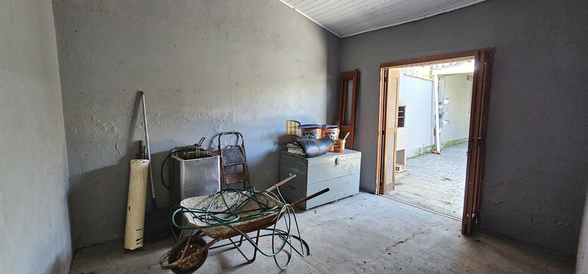 Casa 2 dormitórios no bairro Restinga