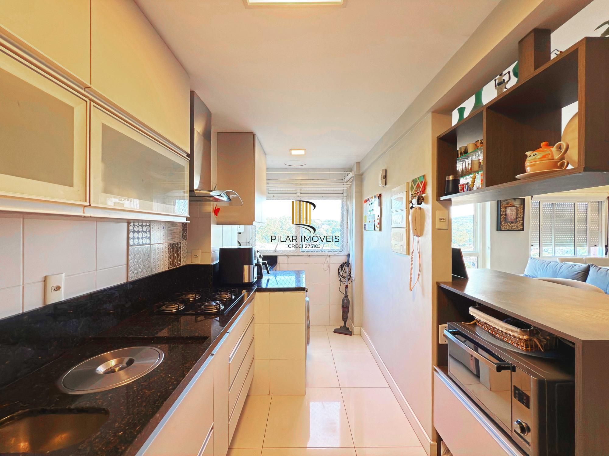 Apartamento Semimobiliado com Vista Panorâmica