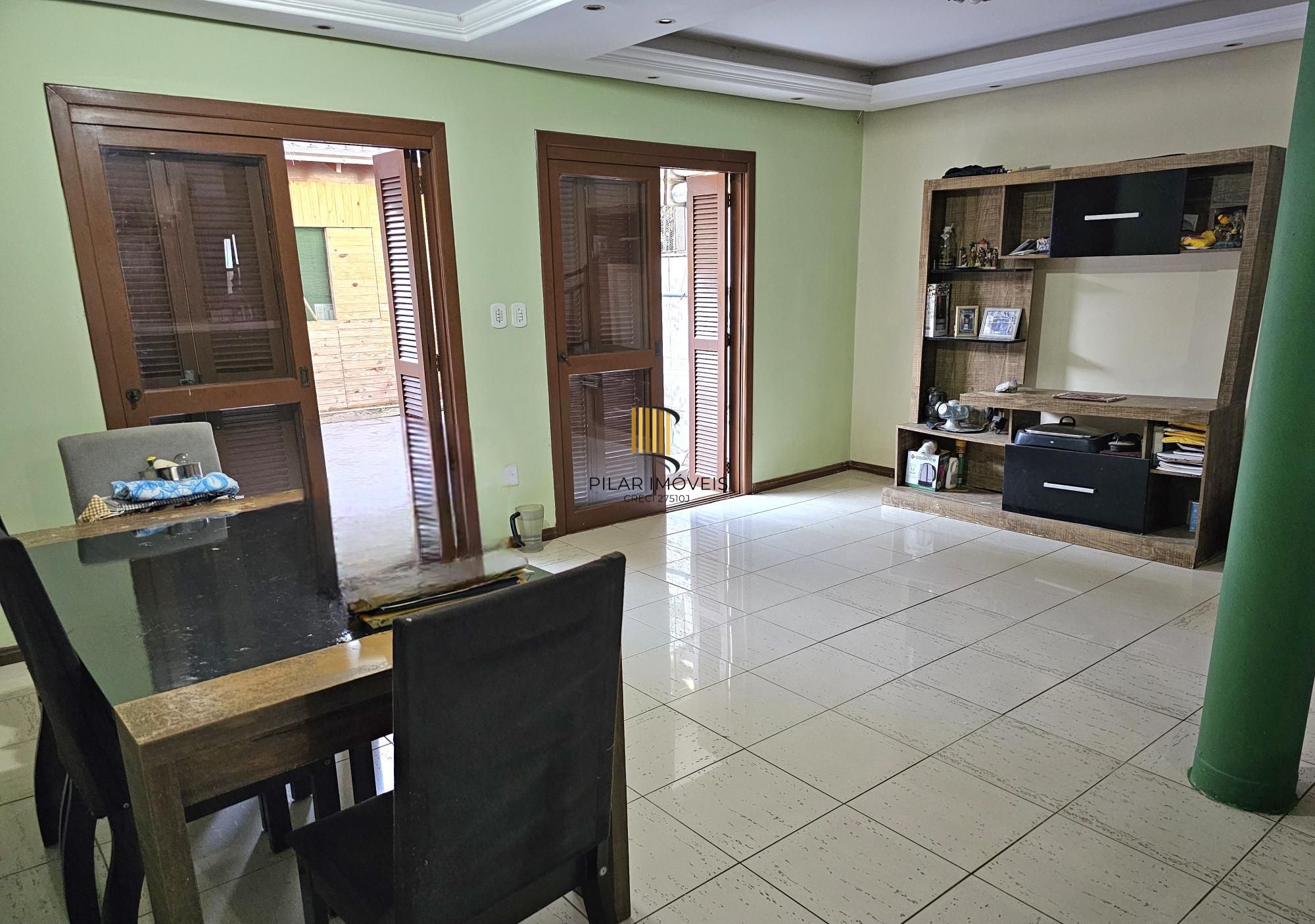 Casa para Venda - 207m², 4 dormitórios, 2 vagas - Nova Ipanema