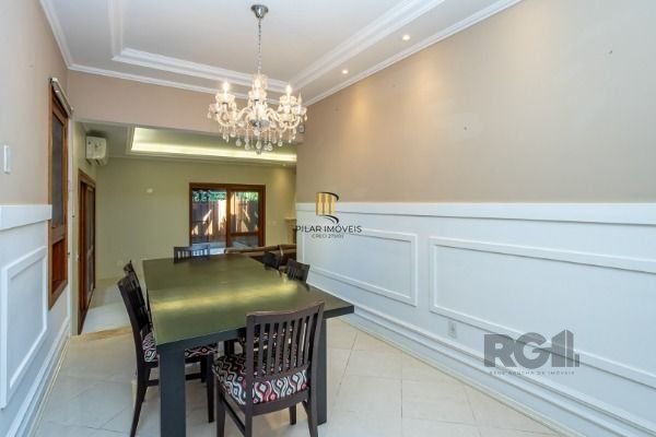 Casa Condominio em Porto Alegre, no bairro Jardim Isabel, com 3 dormitório(s), à venda.