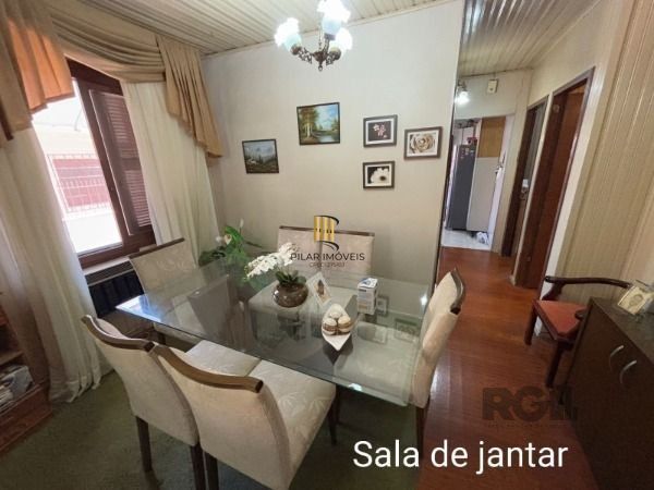 Casa 3 dormitórios no bairro Camaquã
