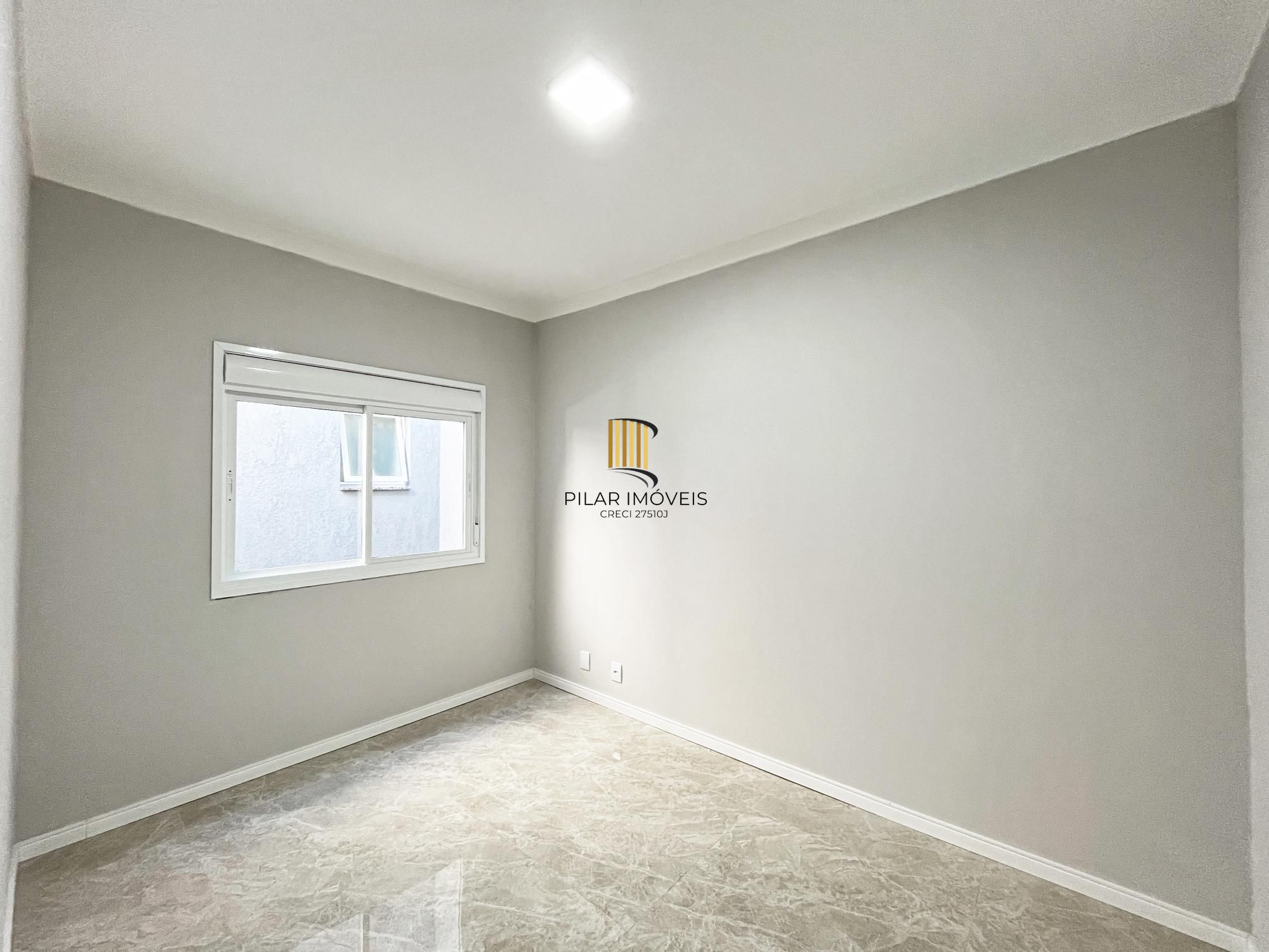 Casa Condominio em Porto Alegre, no bairro Hípica, com 3 dormitório(s), e 3 banheiros, à venda.