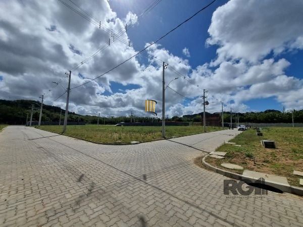 Terreno em Condominio em Porto Alegre, no bairro Hípica, à venda.