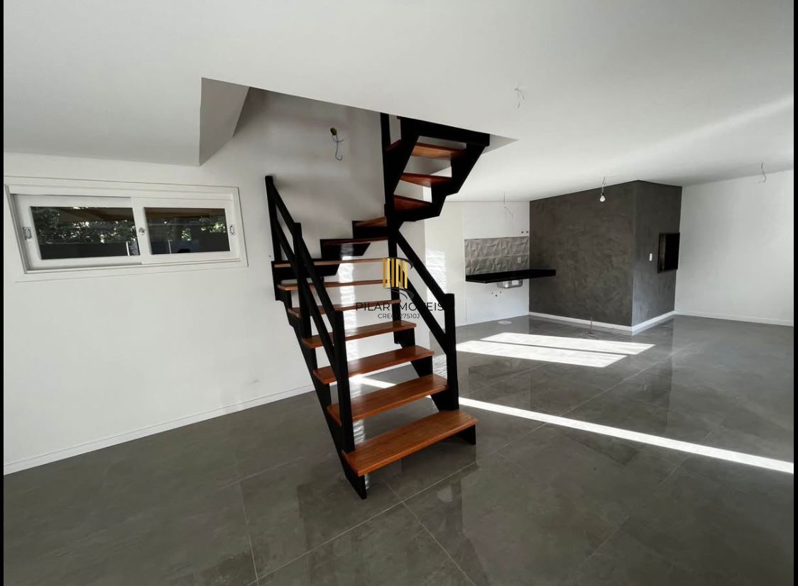 Casa de Condomínio 3 dormitórios no bairro Vila Nova