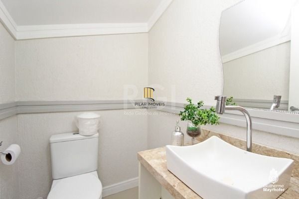 Casa para Venda - 131.96m², 3 dormitórios, sendo 1 suites, 2 vagas - Lagos De Nova Ipanema