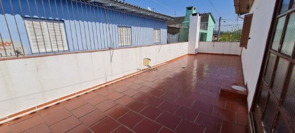 Casa para Venda - 200m², 4 dormitórios, Restinga Nova