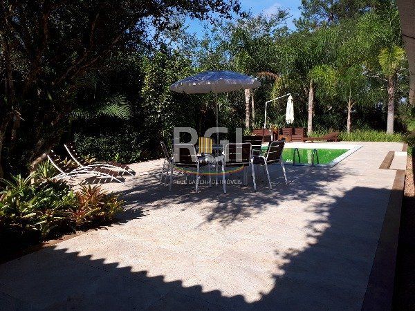 Sítio para Venda - 364m², 3 dormitórios, sendo 1 suites, 2 vagas - São Caetano