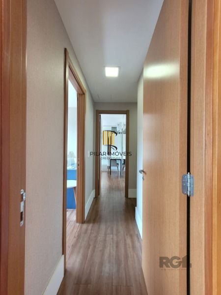 Apartamento em Porto Alegre, no bairro Cavalhada, com 3 dormitório(s), e 3 banheiros, à venda.