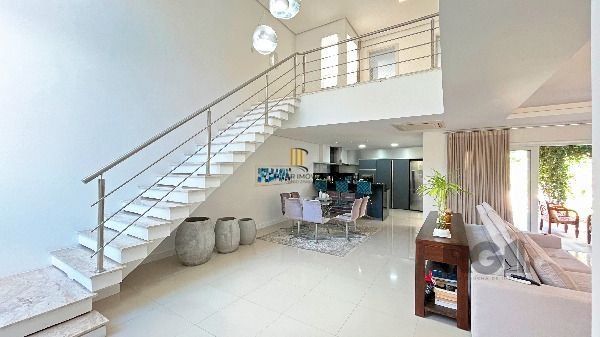 Casa Condominio em Porto Alegre, no bairro Hípica, com 3 dormitório(s), e 3 banheiros, à venda.