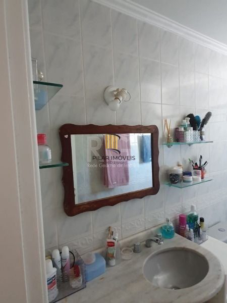 Casa para Venda - 132.13m², 3 dormitórios, sendo 1 suites, 4 vagas - Ipanema