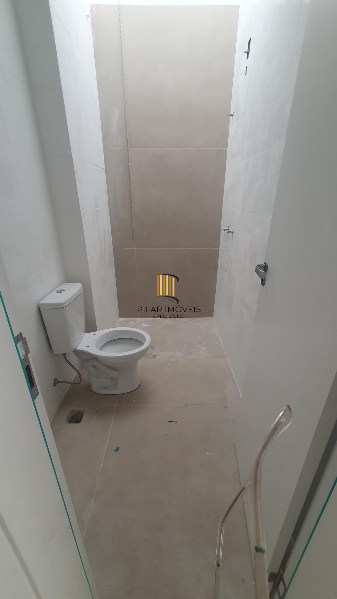 Casa de Condomínio 3 dormitórios no bairro Campo Novo