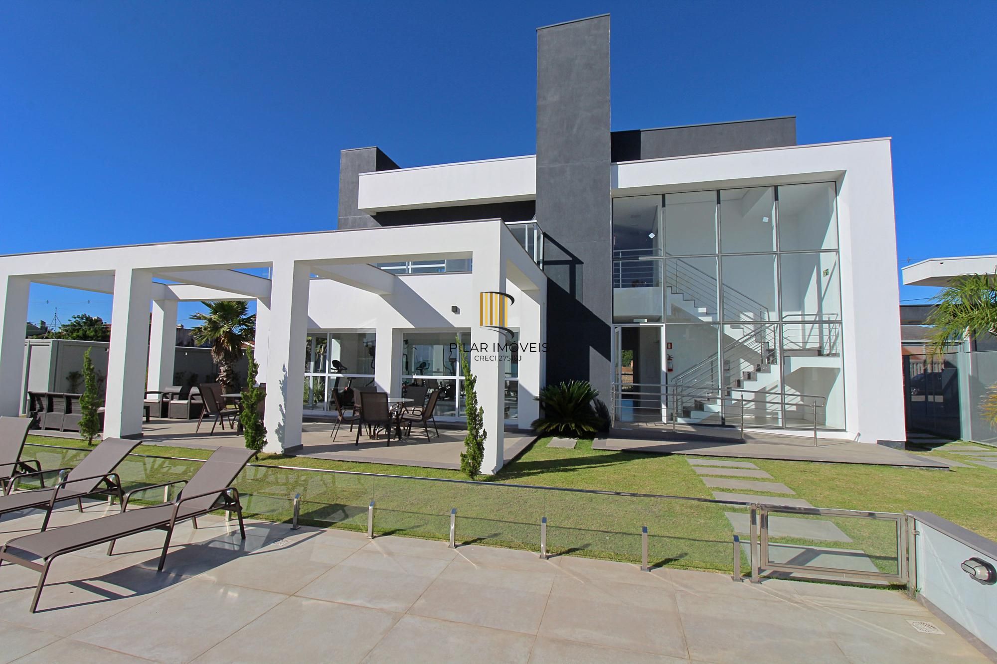 Casa Condominio em Porto Alegre, no bairro Ipanema, com 3 dormitório(s), e 3 banheiros, à venda.