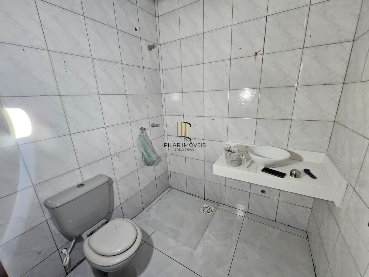 Casa 3 dormitórios no bairro Hípica