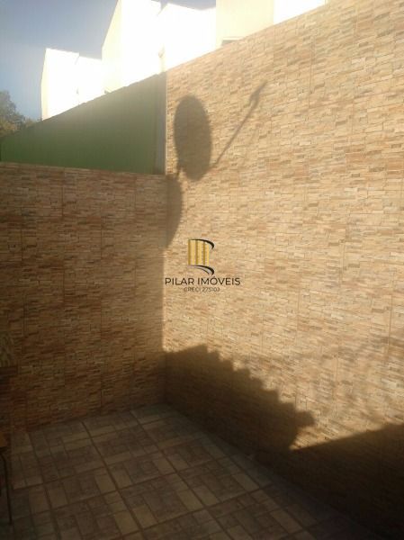 Casa para Venda - 80.24m², 2 dormitórios, 1 vaga - Restinga