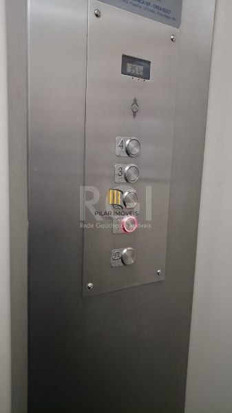 Apartamento para Venda - 49.21m², 1 dormitório, 1 vaga - Nonoai