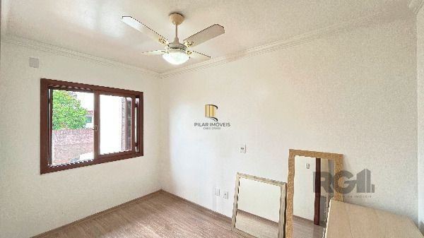 Casa em Porto Alegre, no bairro Hípica, com 3 dormitório(s), e 3 banheiros, à venda.