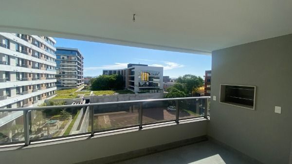 Apartamento para Venda - 149.32m², 3 dormitórios, sendo 3 suites, 2 vagas - Tristeza