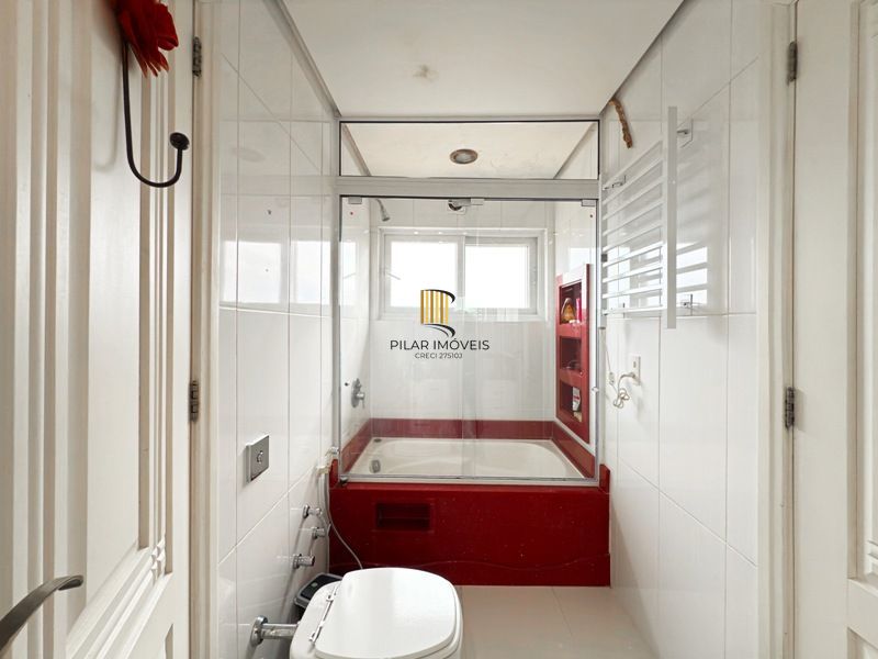 Residência, ótimo padrão com 4 suítes nos altos do Jardim Isabel, com vista perene para o Guaiba e Por-do-Sol