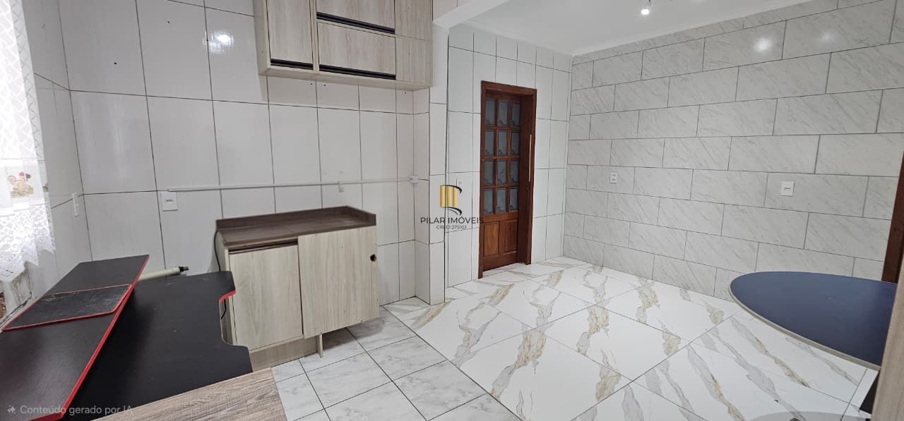 Casa 4 dormitórios no bairro Restinga