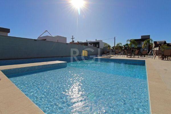 Casa Condominio em Porto Alegre, no bairro Ipanema, com 3 dormitório(s), à venda.