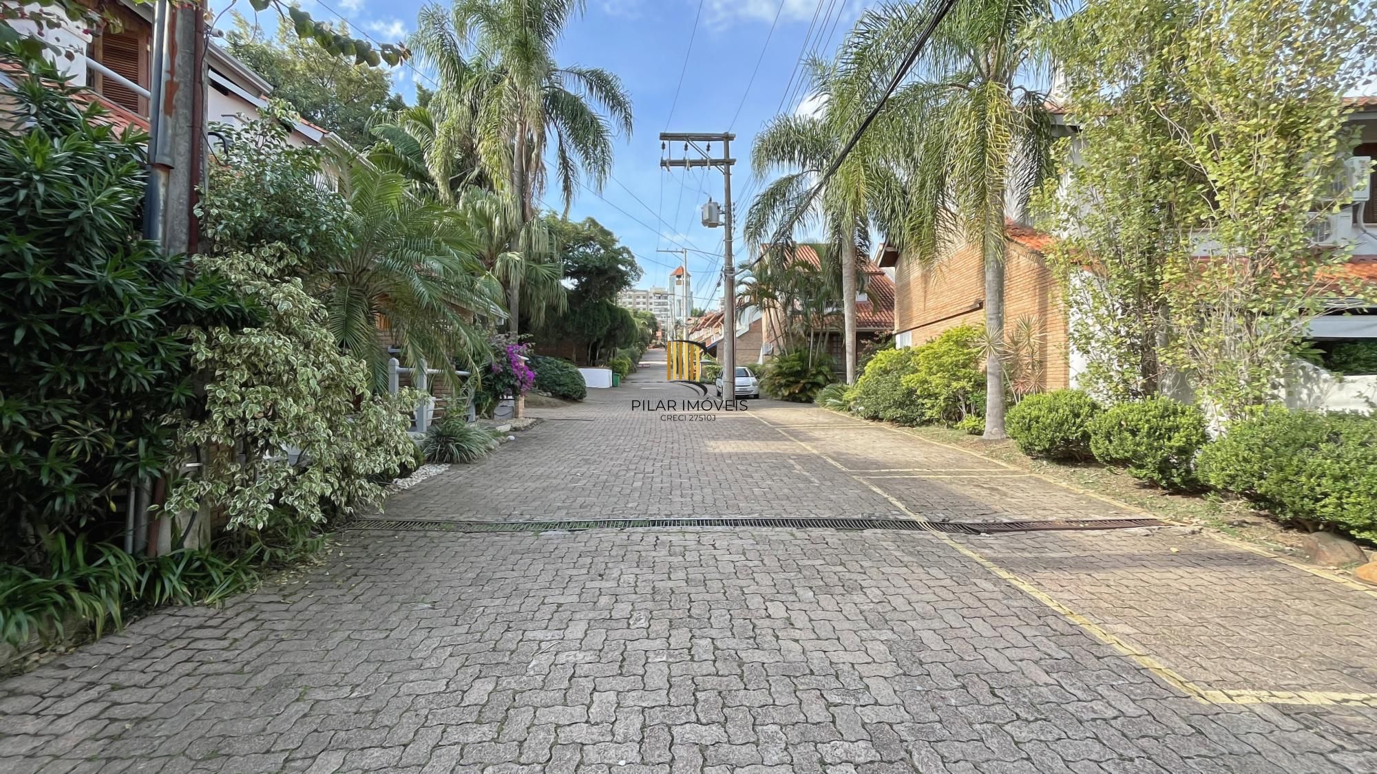 Casa 2 dormitórios no bairro Cavalhada