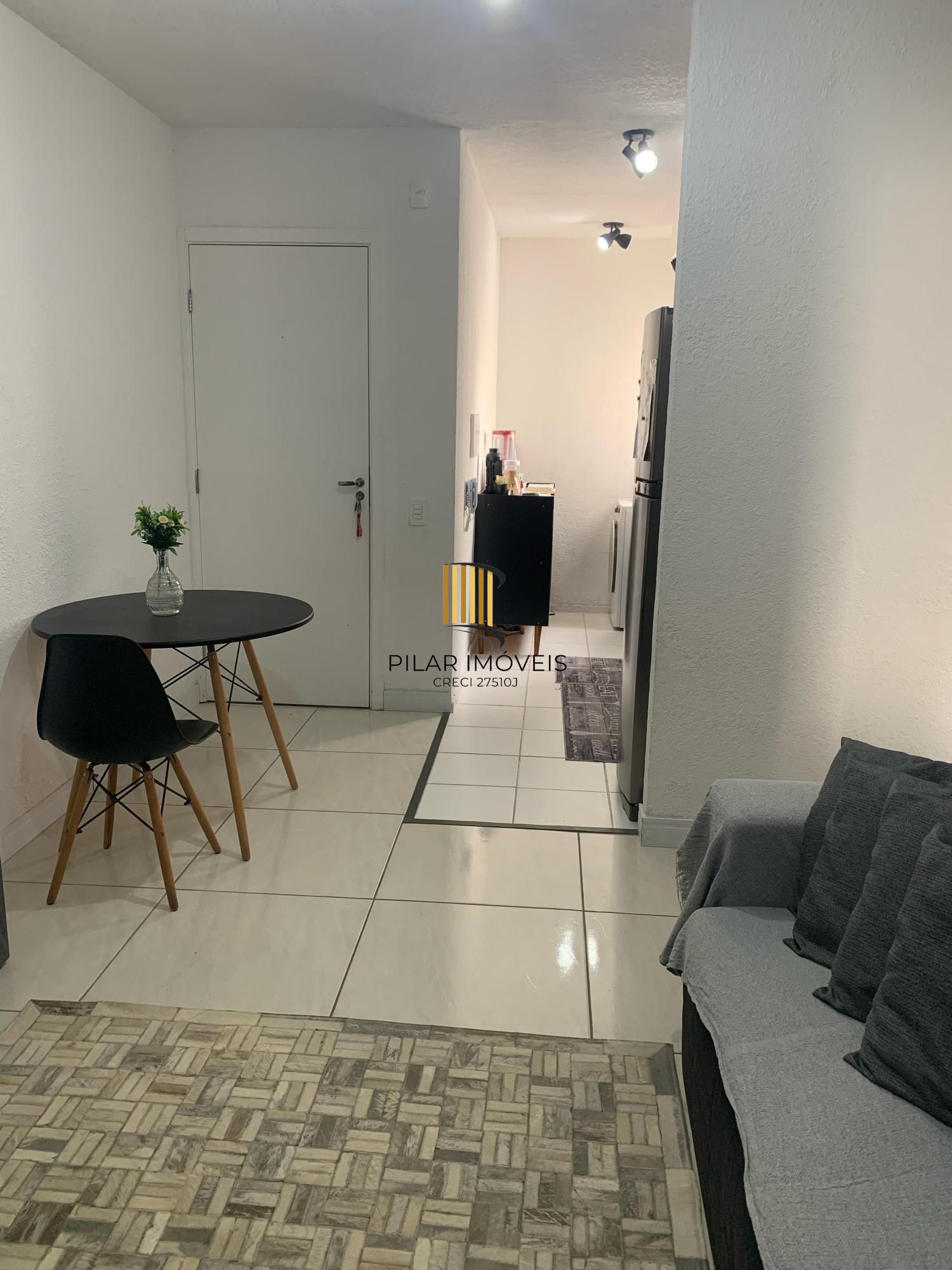 Apartamento para Venda - 48m², 2 dormitórios, 1 vaga - Restinga