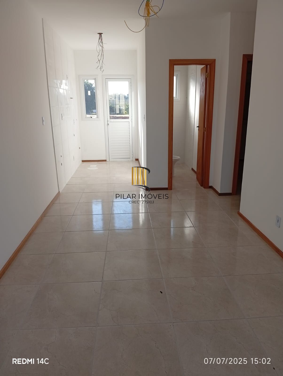 Casa 2 dormitórios no bairro Hípica