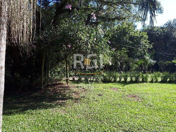 Sítio para Venda - 364m², 3 dormitórios, sendo 1 suites, 2 vagas - São Caetano