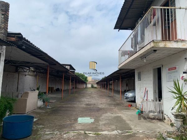 Terreno em Porto Alegre, no bairro Camaquã, à venda.