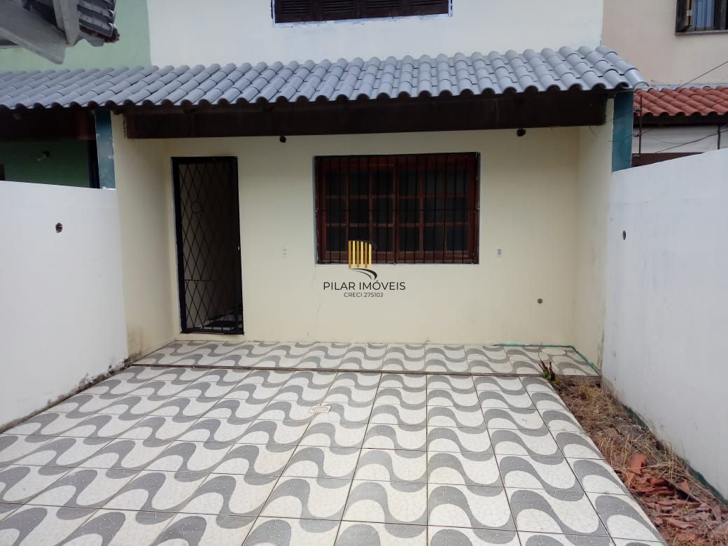 Casa 2 dormitórios no bairro Guarujá - Pilar Imóveis