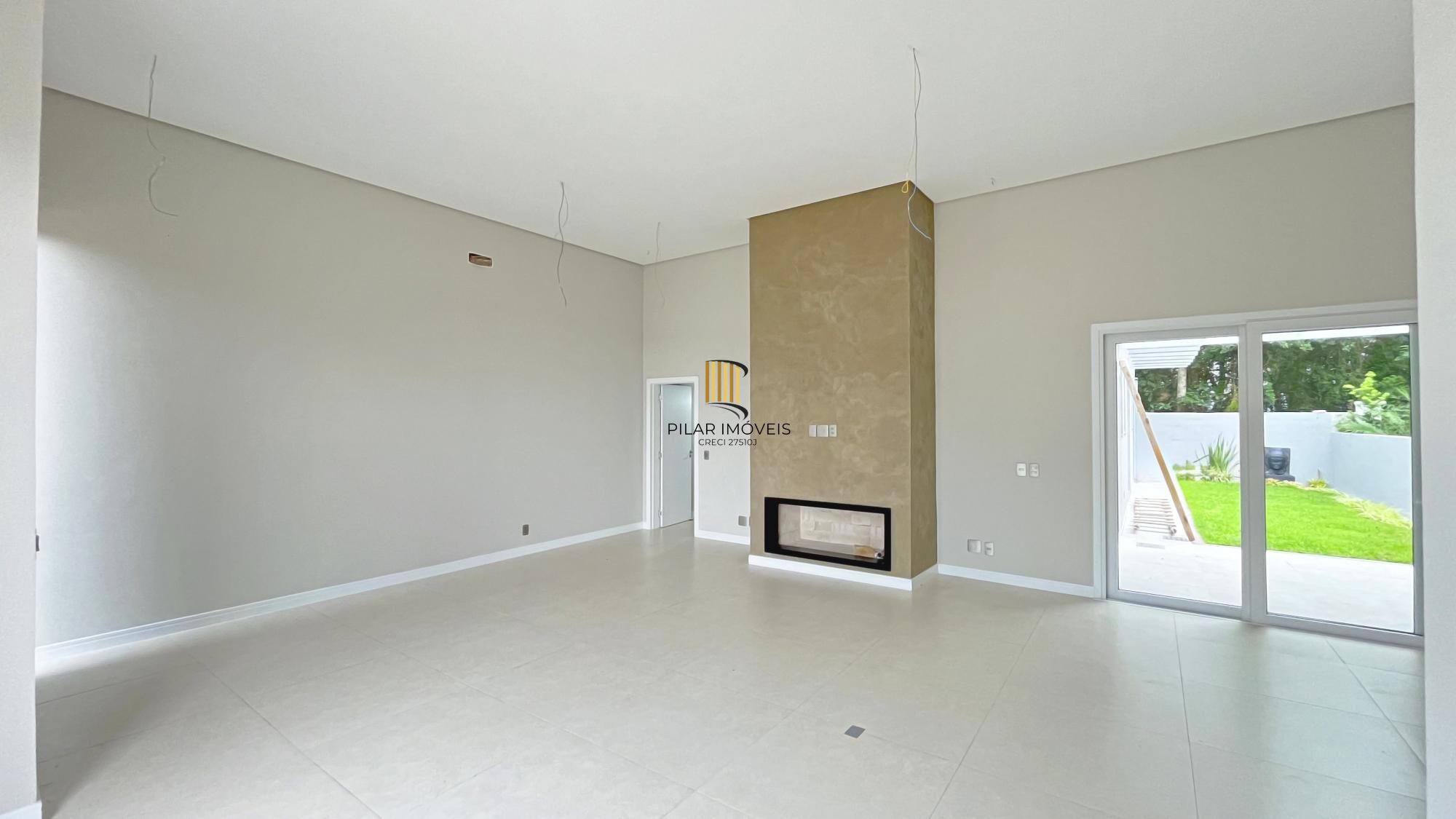 Casa Condominio em Porto Alegre, no bairro Hípica, com 3 dormitório(s), e 3 banheiros, à venda.
