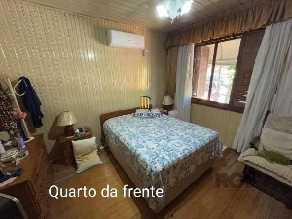 Casa 3 dormitórios no bairro Camaquã