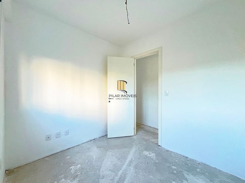 Apartamento 2 dormitórios no bairro Cavalhada