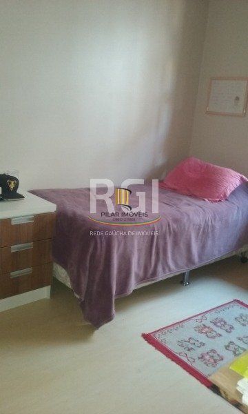 Casa Condominio para Venda - 240.5m², 3 dormitórios, sendo 1 suites, 2 vagas - Jardim Isabel