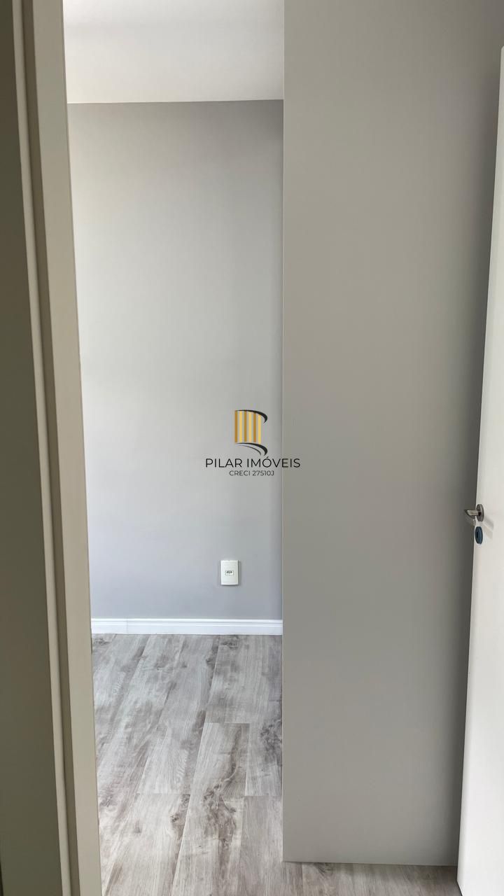 Apartamento 3 dormitórios c/sacada com churrasqueira, com cozinha sob medida, ar condicionado split, impecável bairro Igara em Canoas !