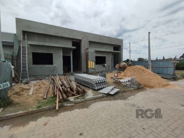 Casa Condominio em Porto Alegre, no bairro Hípica, com 3 dormitório(s), e 3 banheiros, à venda.