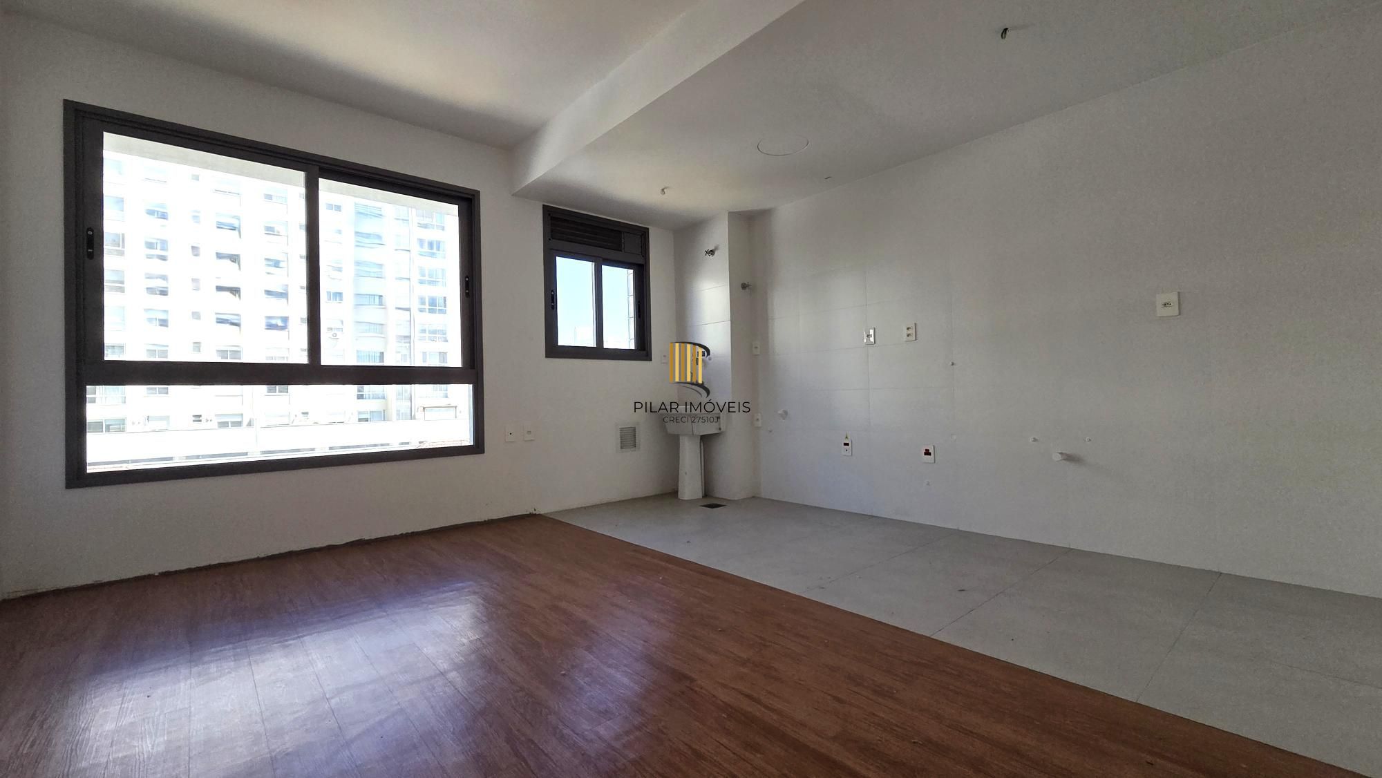 Excelente apartamento studio com 1 dormitório e 1 vaga de garagem em sofisticado empreendimento com infraestrutura completa no coração do Bairro Tristeza.
