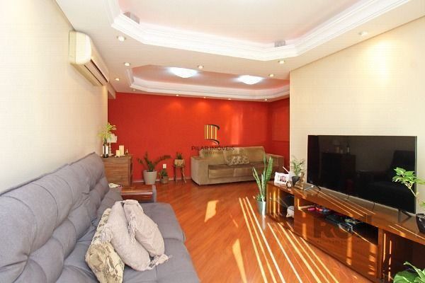 Apartamento em Porto Alegre, no bairro Nonoai, com 3 dormitório(s), e 3 banheiros, à venda.