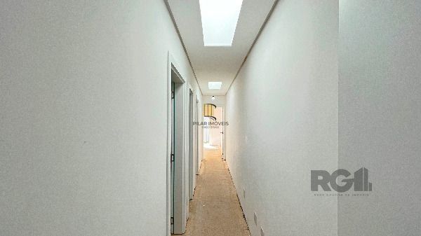 Casa Condominio em Porto Alegre, no bairro Hípica, com 3 dormitório(s), e 3 banheiros, à venda.