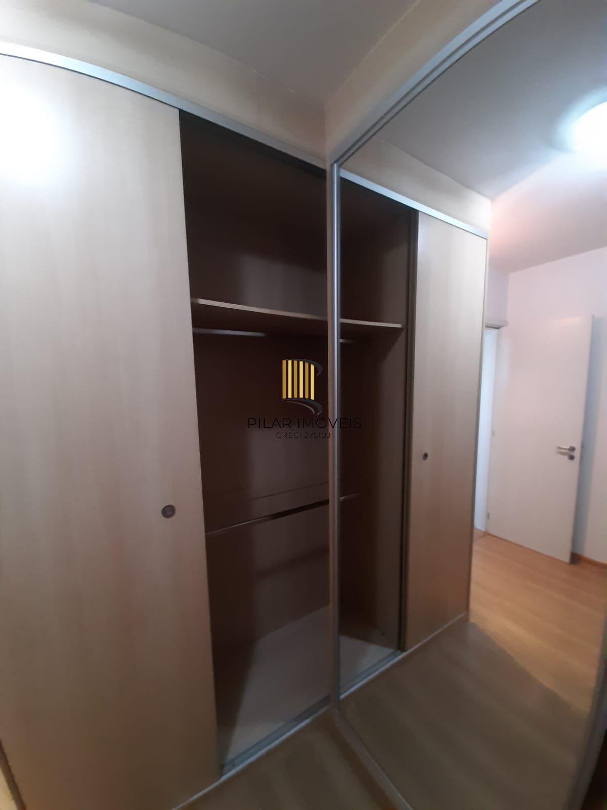 Apartamento 2 dormitórios no bairro Cavalhada