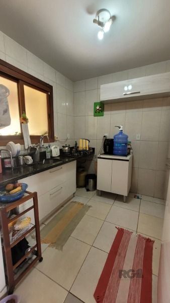Casa Condominio em Porto Alegre, no bairro Hípica, com 2 dormitório(s), e 2 banheiros, à venda.