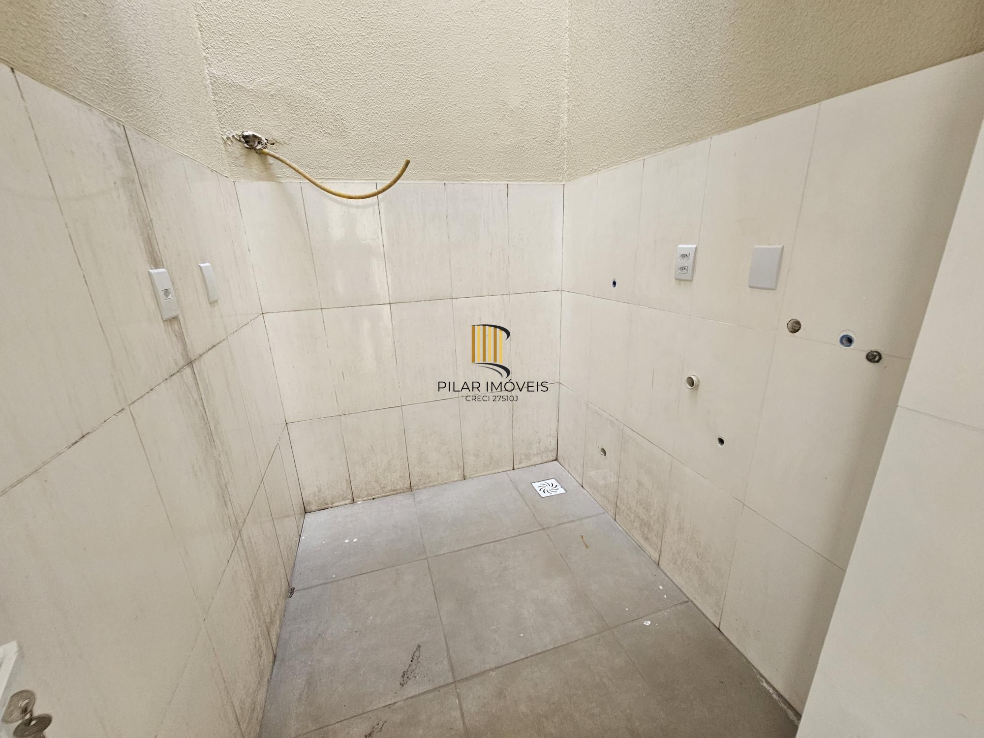 Casa de Condomínio 3 dormitórios no bairro Glória